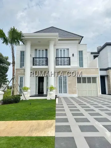 Tersisa 2 Unit Winston Lux dengan Kolam Renang Pribadi di Cluster The Boulevard di Citraland Tallasa City