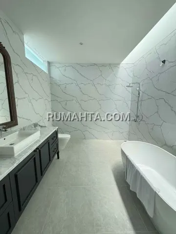 Rumah Makassar Siap Huni dekat Kampus Unhas dan RS. Wahidin di Citraland Tallasa City type Winston Lux