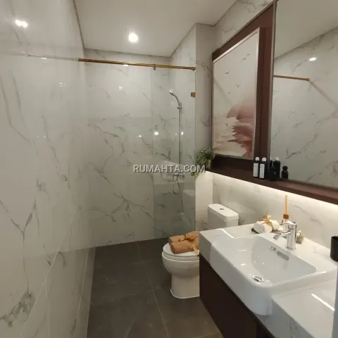 Dijual Rumah Makassar Siap Huni lokasi Strategis dekat Mall dan Pusat Komersil type The Morizen Summarecon Makassar