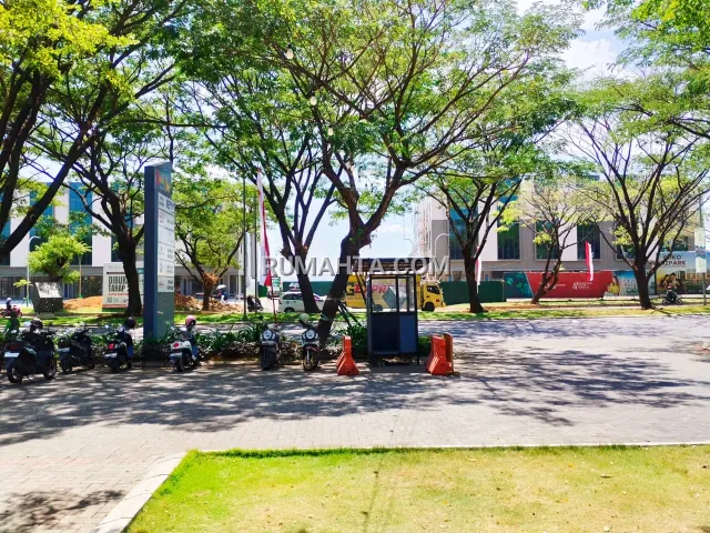 Ruko Bizpark Summarecon Makassar 3 Lantai Siap Pakai di Depan Pelataran