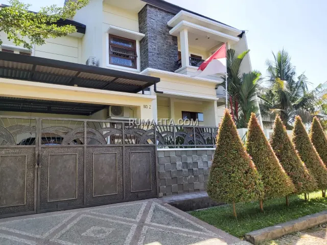 Rumah Mewah Lengkap Perabot Di Tanjung Bunga Makassar