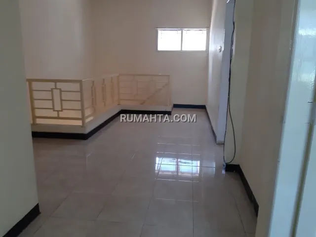 Disewakan Rumah 2 Lantai Dijalan Pendidikan Makassar 69 Juta/tahun