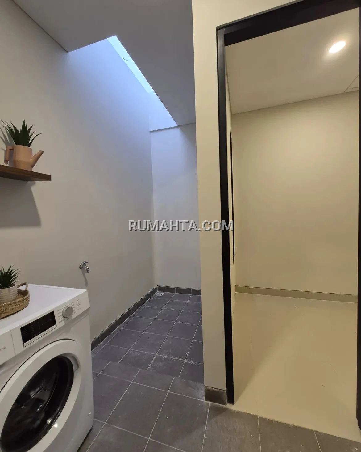 Rumah di Bukit Baruga Makassar Golden Royale Fasilitas Lengkap & Siap Huni!