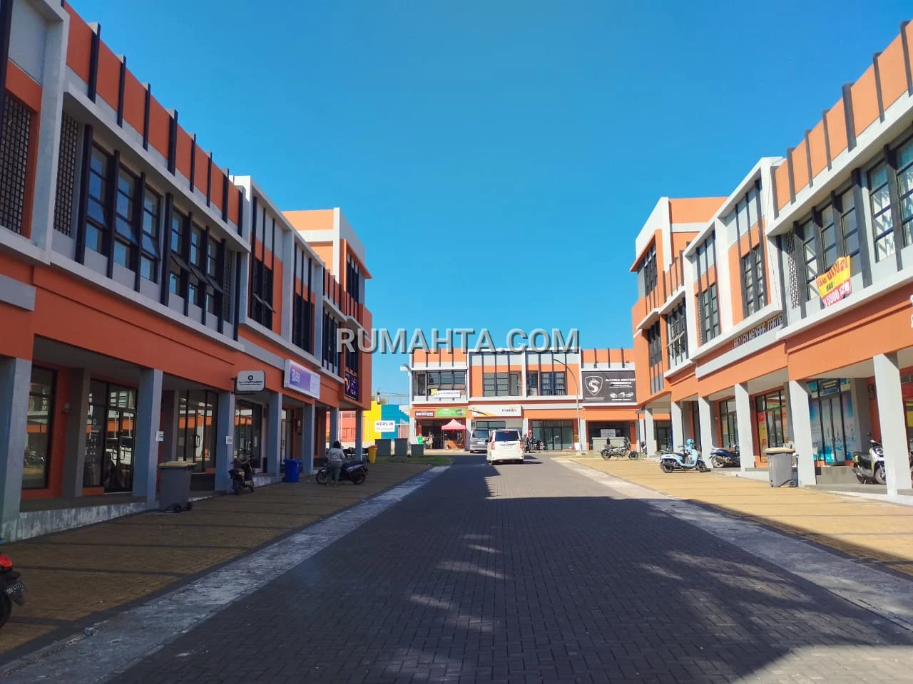 Ruko Graha Boulevard Summarecon Makassar Unit Ready & Siap Pakai