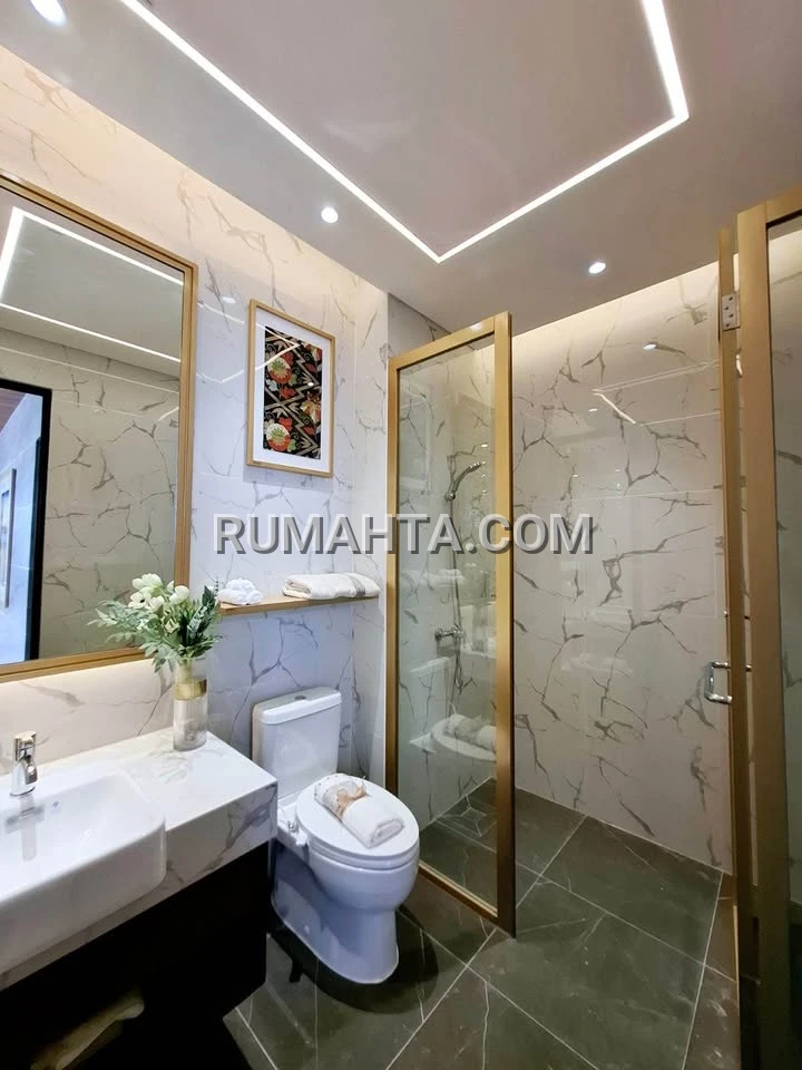 Jual Rumah Siap Huni The Morizen Summarecon Mutiara Makassar Tipe Hiiragi 3 Lantai