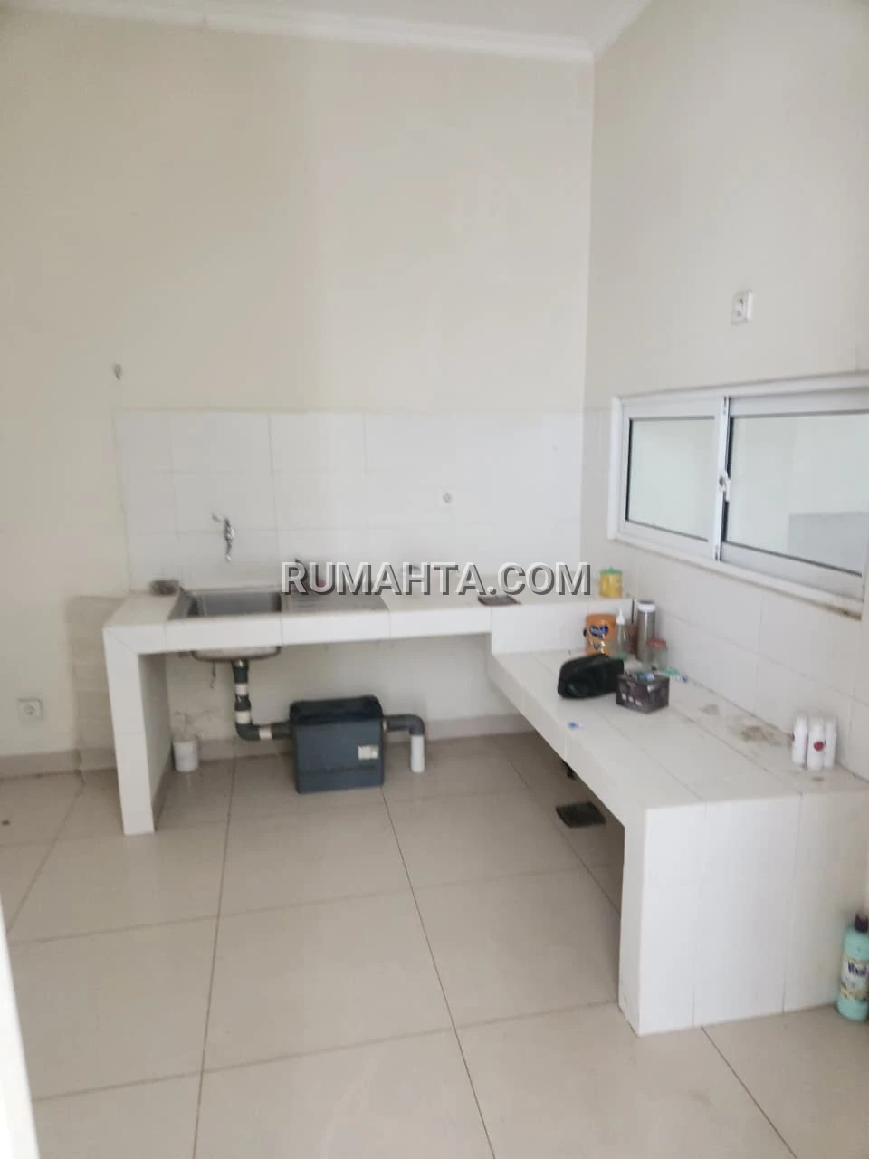 Jual Rumah Siap Huni Type Jade Summarecon Mutiara Makassar Posisi Sudut Strategis