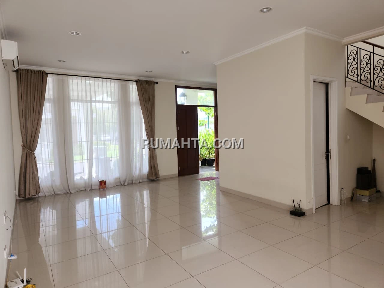Jual Rumah Siap Huni Type Jade Summarecon Mutiara Makassar Posisi Sudut Strategis