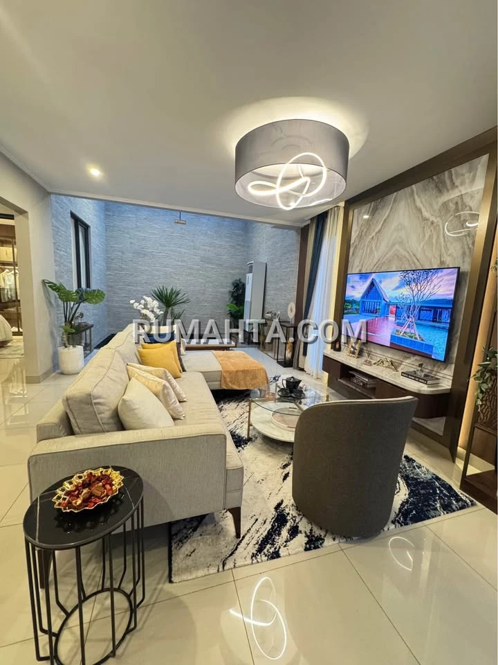 Rumah Dijual Onyx Residence Summarecon Makassar Siap Huni dengan Attic